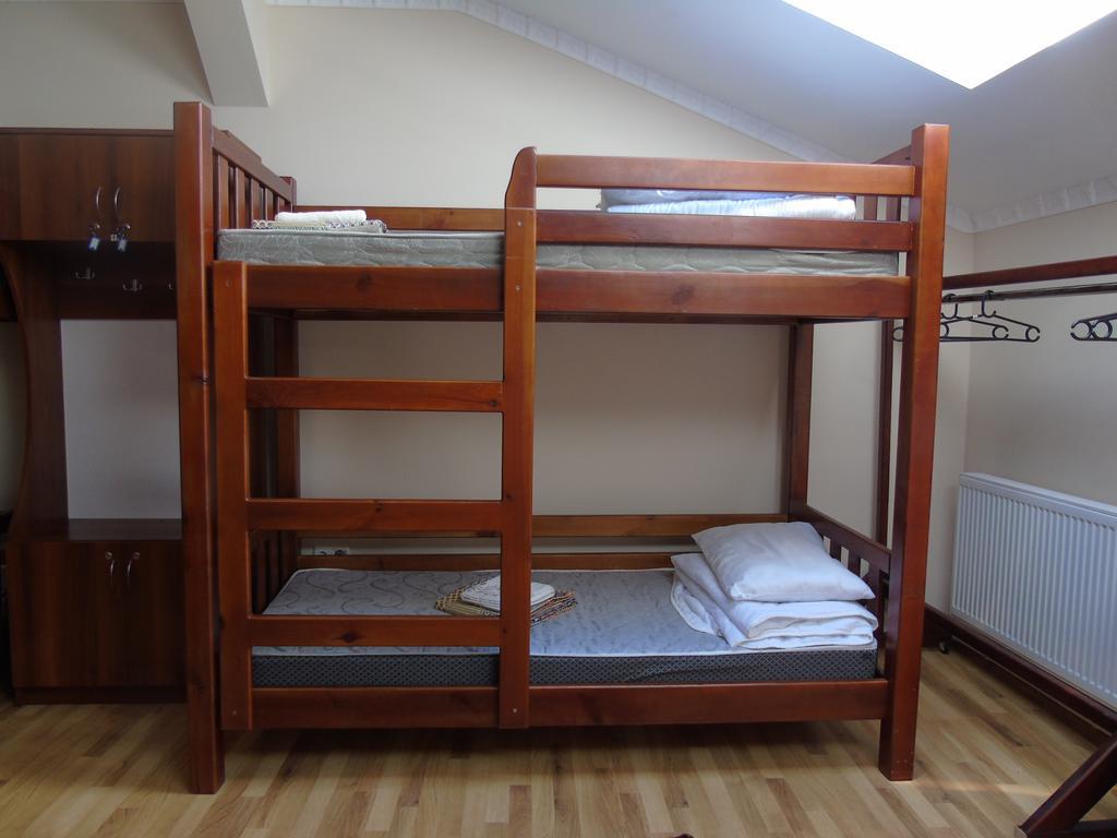 Lions Heart Hostel Λβιβ Εξωτερικό φωτογραφία
